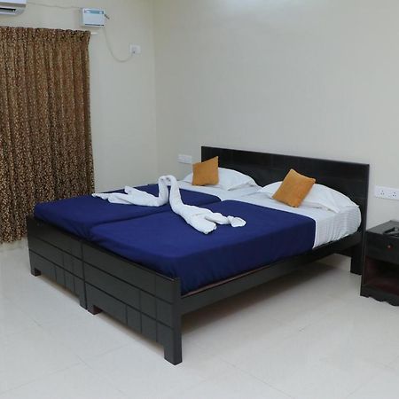 Hotel TamilNadu -Trichy Tiruchirappalli Extérieur photo