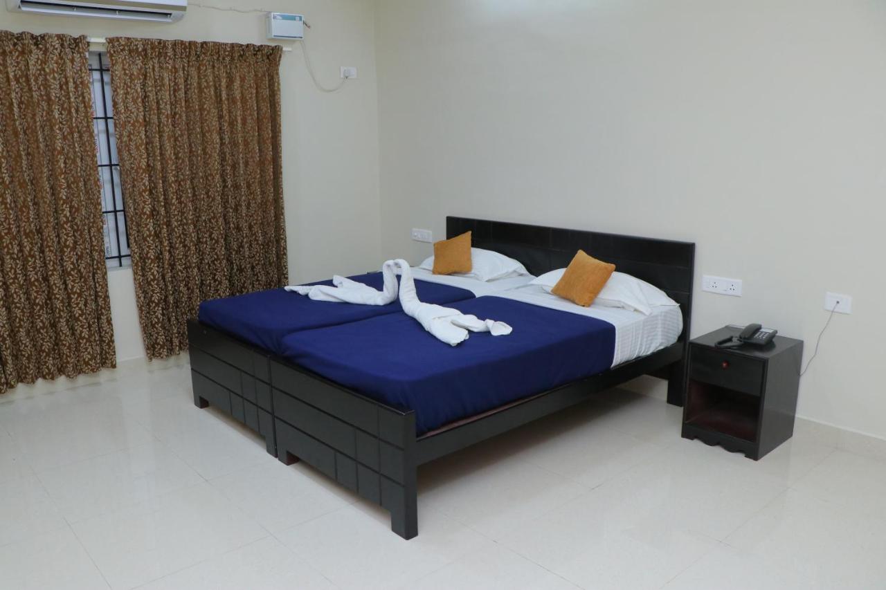 Hotel TamilNadu -Trichy Tiruchirappalli Extérieur photo